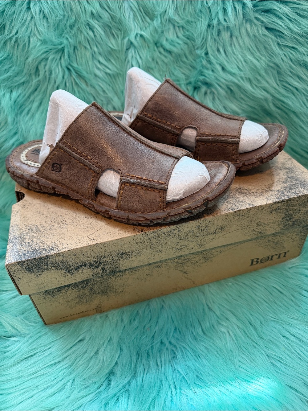 NIB Born Carmen Brown/Coffee Mens size 9/Women’s size 10.5 Leather Sandals